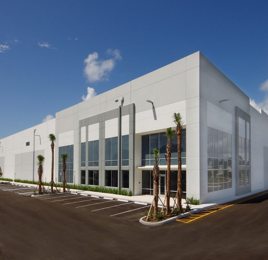 Exterior of a Seagis property.